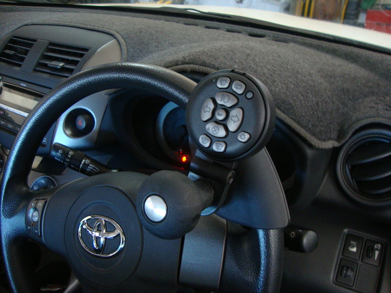 Lodgesons spinner Knob Grip Wireless Keypad in Toyota Rav4